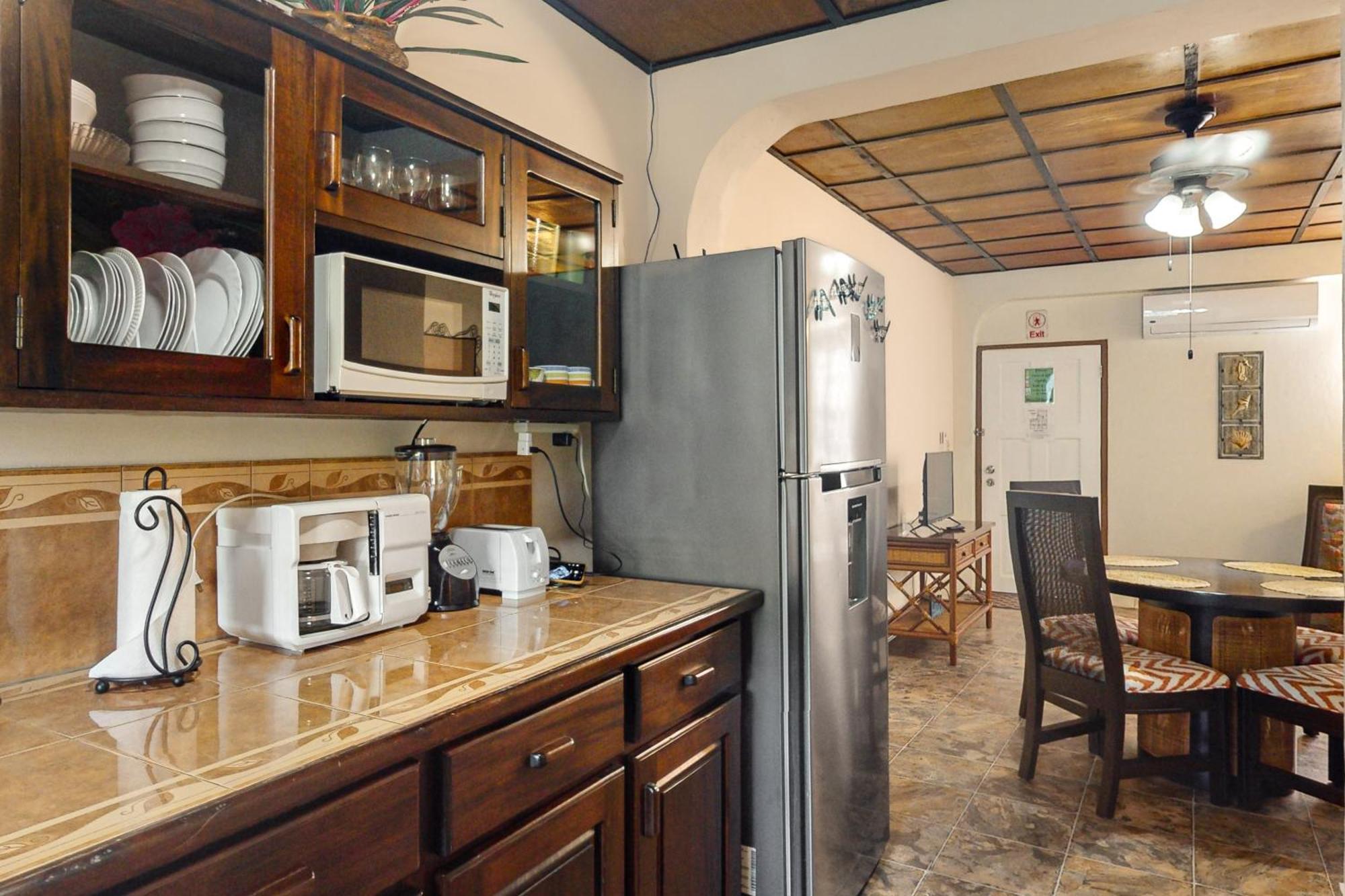 Hummingbird Home Suites San Pedro  Zimmer foto
